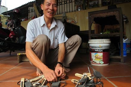 AFP[-]viết[-]phóng[-]sự[-]về[-]"vua[-]diệt[-]chuột"[-]của[-]Việt[-]Nam